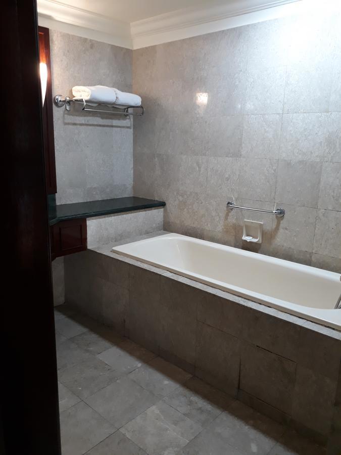 Kl Diamond Suites @times Square Apartment
